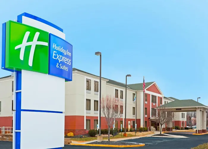 Carneys Point Hotels
