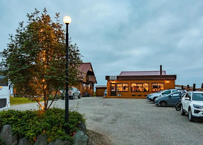 Hofn Hotels