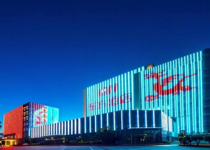 Greentree Eastern Hotel Hainan Free Trade Port Jiangdong New District Meilan Airport