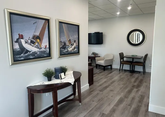 Kentville Hotels