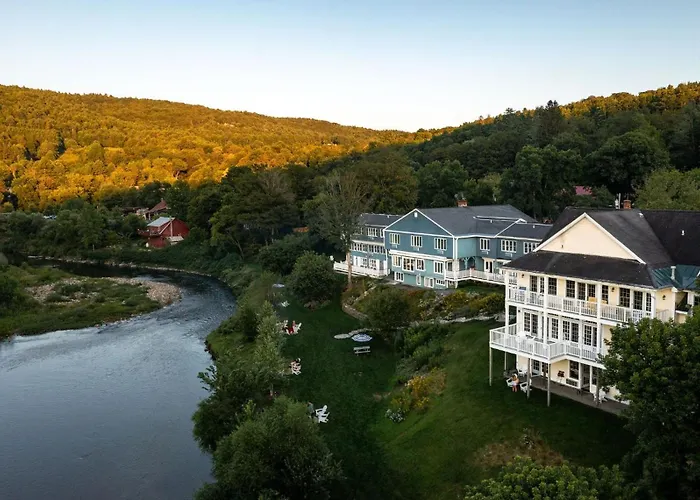 Woodstock Hotels