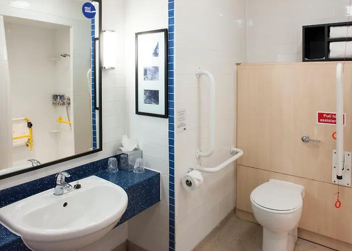 Shrewsbury Hotels
