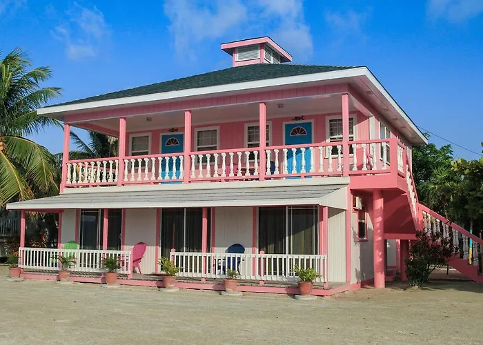 Guanaja Beach hotels