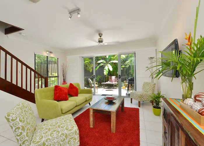 Port Douglas Villas with private pool