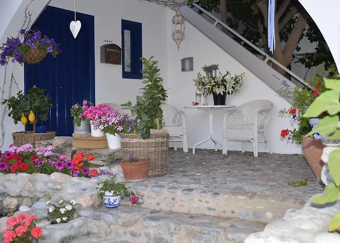 Loutro Hotels