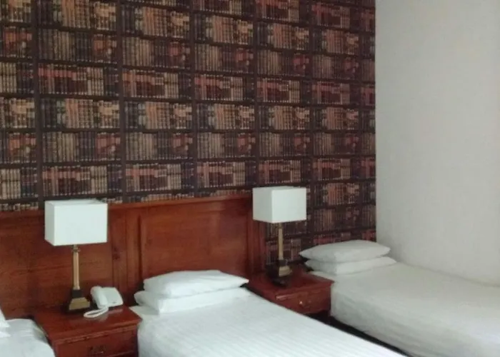 Huntly Arms Hotel