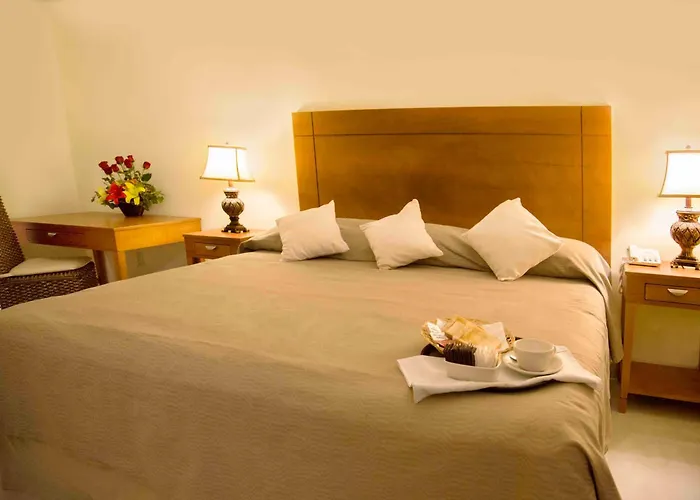 Tampico Beach hotels