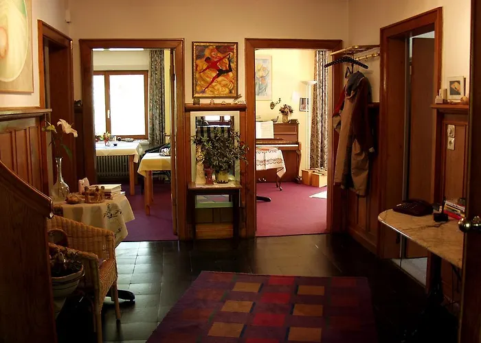 Frauenpension Arleta - Women only