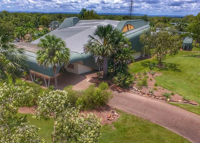 Jabiru Hotels