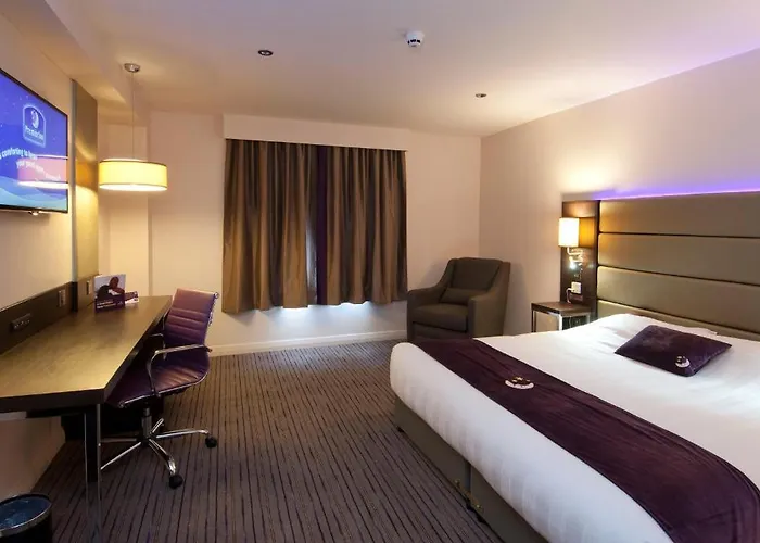Ellesmere Port Hotels