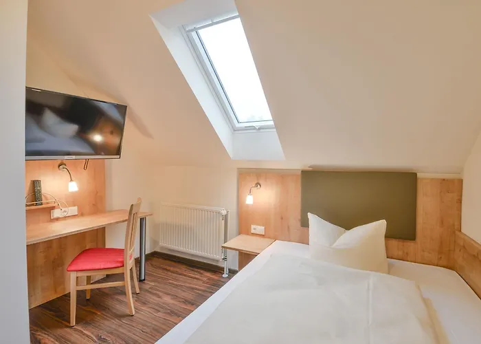 Hotels in Einsbach