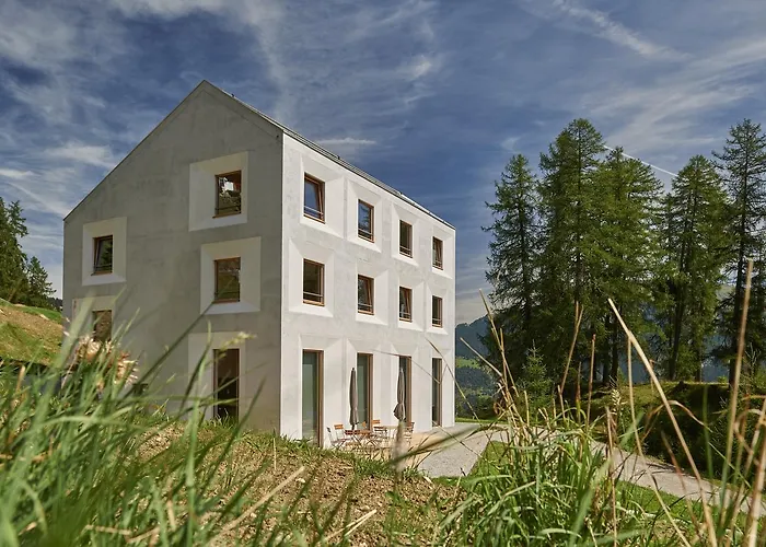 Hotels in Mathon
