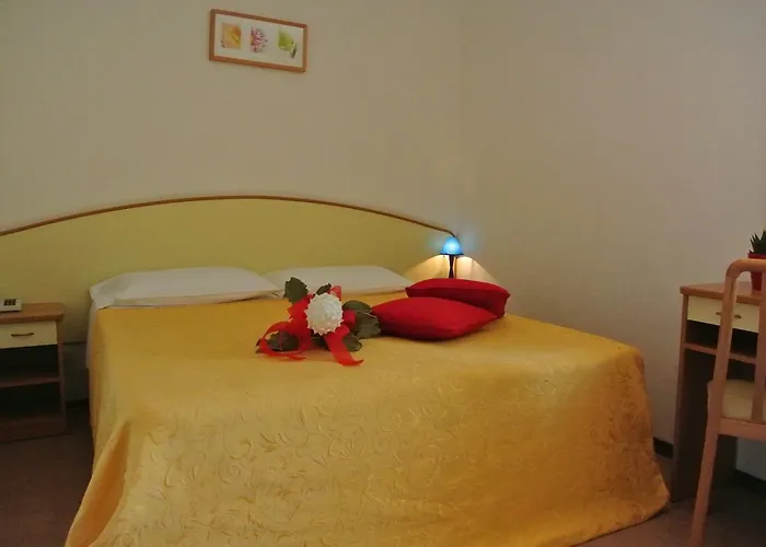 Hotel Antares