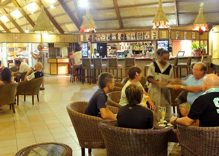 Hienghene Hotels