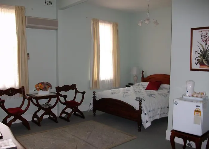 Stella'S Dromana Hotel
