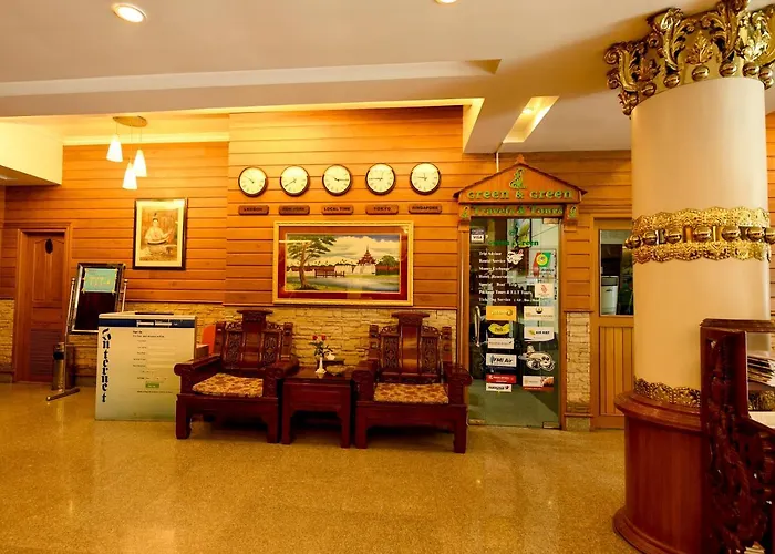 Hotel Queen Mandalay