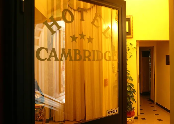 Rome hotels near Piazza Venezia