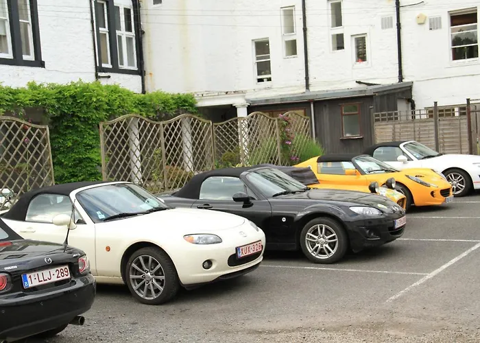 Moffat Hotels