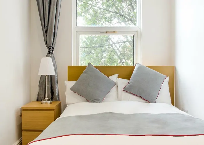 Hotels in Southall