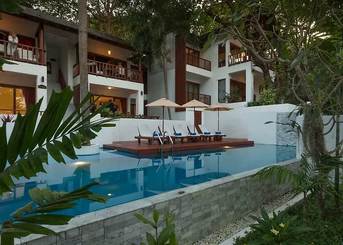 Familienvillen in Strand Kata