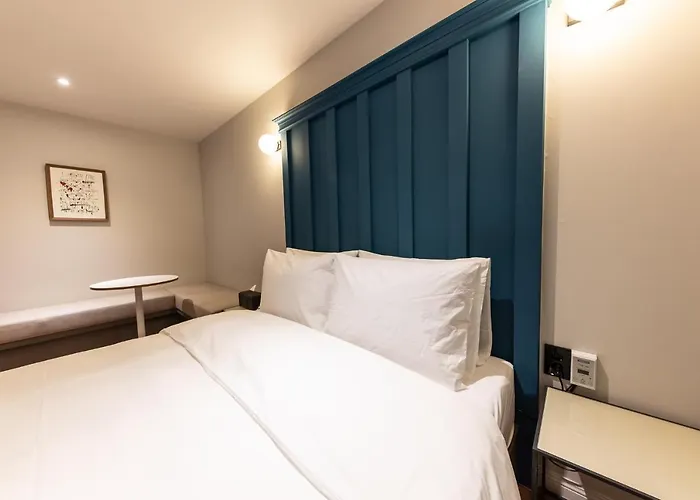 Brown Dot Hotel Seong Seo