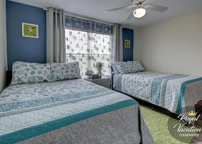 Royal Marina At Avalon Clearwater - Pool & Free Parking - 10 Min Drive To Clearwater Beach