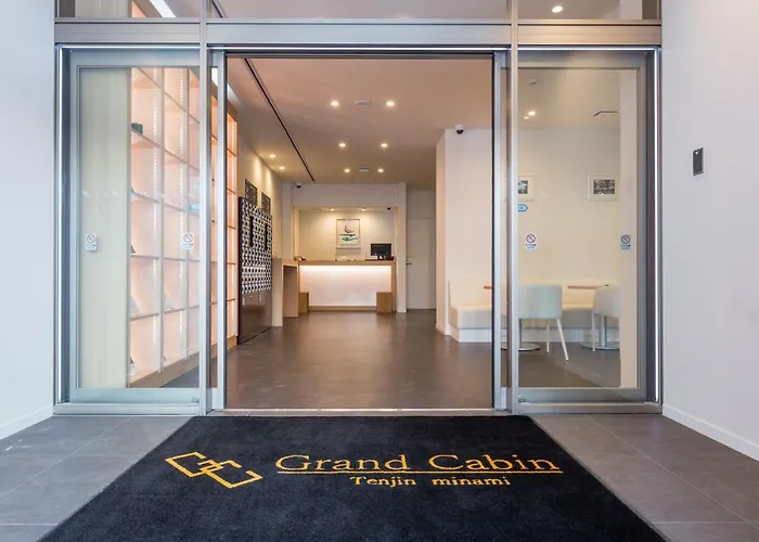 Grand Cabin Tenjin Minami